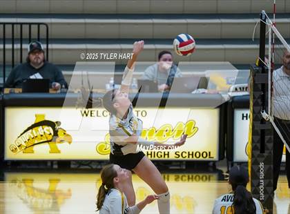 Thumbnail 1 in Floyd Central @ Avon photogallery.