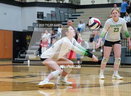 Thumbnail 3 in Floyd Central @ Avon photogallery.