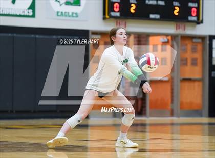 Thumbnail 1 in Floyd Central @ Avon photogallery.
