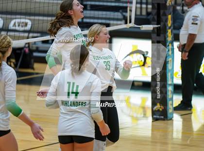 Thumbnail 1 in Floyd Central @ Avon photogallery.