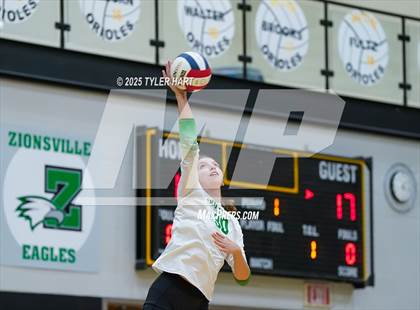 Thumbnail 1 in Floyd Central @ Avon photogallery.