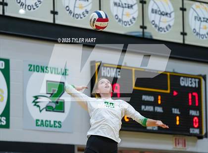 Thumbnail 2 in Floyd Central @ Avon photogallery.