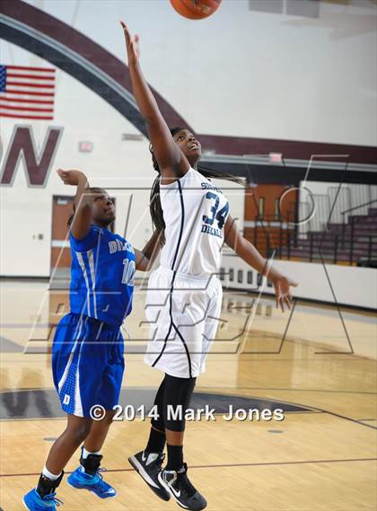 Thumbnail 3 in Southwest DeKalb vs. Dillard (Nike Tournament of Champions) photogallery.