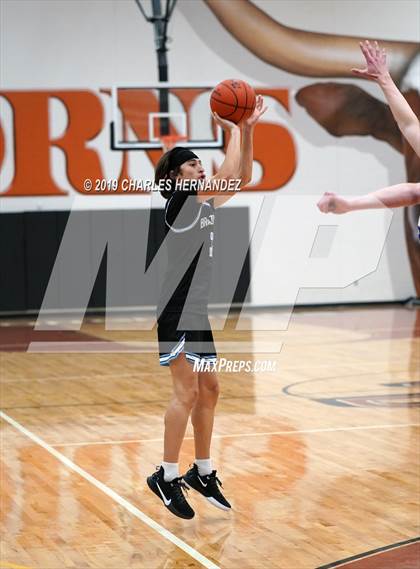 Thumbnail 1 in Brazoswood vs. Sterling (McDonald's Texas Invitational) photogallery.