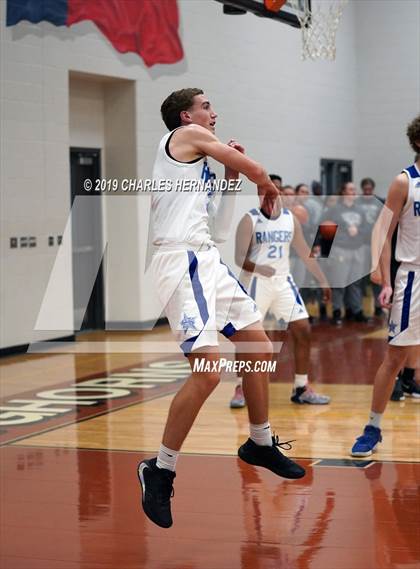 Thumbnail 2 in Brazoswood vs. Sterling (McDonald's Texas Invitational) photogallery.