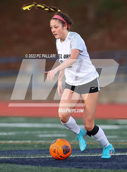 Thumbnail 2 in Del Oro @ Oak Ridge photogallery.