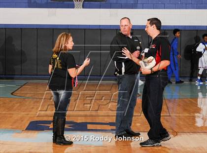 Thumbnail 2 in Crosby vs. Katy Taylor (McDonald's Texas Invitational) photogallery.