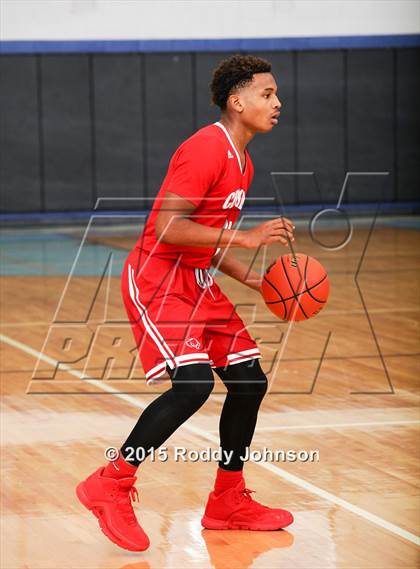 Thumbnail 2 in Crosby vs. Katy Taylor (McDonald's Texas Invitational) photogallery.