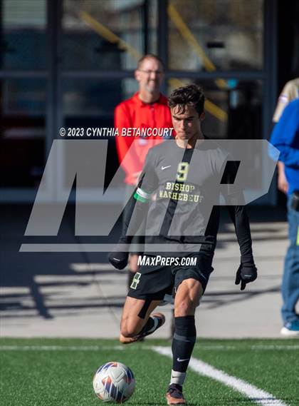 Thumbnail 3 in Crested Butte vs Bishop Machebeuf (CHSAA 2A Championship) photogallery.