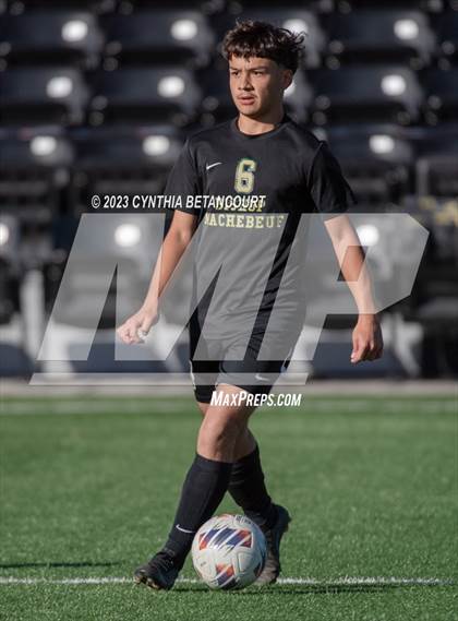 Thumbnail 3 in Crested Butte vs Bishop Machebeuf (CHSAA 2A Championship) photogallery.