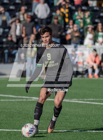 Thumbnail 3 in Crested Butte vs Bishop Machebeuf (CHSAA 2A Championship) photogallery.