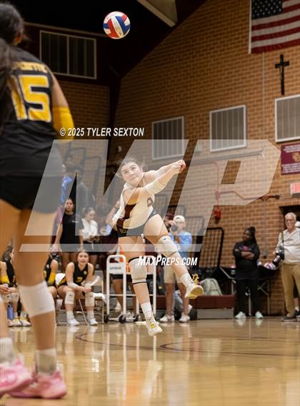 Thumbnail 2 in Mica Mountain @ Salpointe Catholic (AIA 4A Semifinal) photogallery.