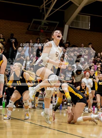 Thumbnail 3 in Mica Mountain @ Salpointe Catholic (AIA 4A Semifinal) photogallery.