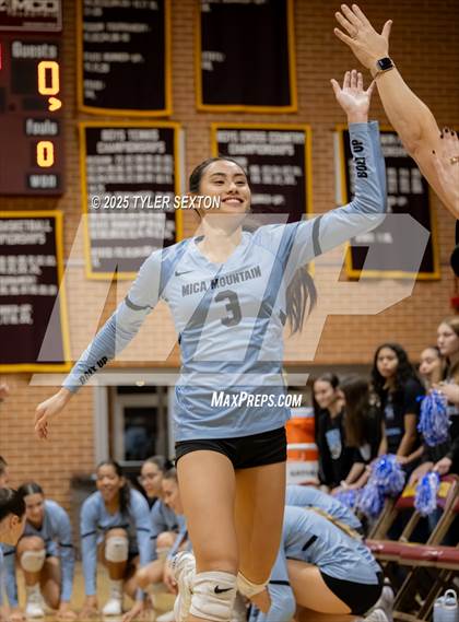 Thumbnail 2 in Mica Mountain @ Salpointe Catholic (AIA 4A Semifinal) photogallery.