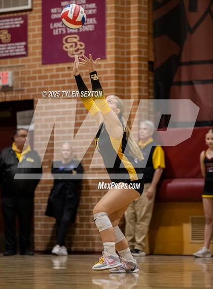 Thumbnail 3 in Mica Mountain @ Salpointe Catholic (AIA 4A Semifinal) photogallery.