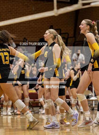 Thumbnail 1 in Mica Mountain @ Salpointe Catholic (AIA 4A Semifinal) photogallery.