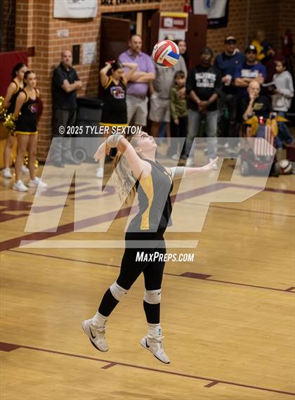 Thumbnail 3 in Mica Mountain @ Salpointe Catholic (AIA 4A Semifinal) photogallery.