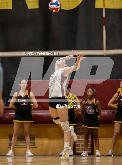 Thumbnail 3 in Mica Mountain @ Salpointe Catholic (AIA 4A Semifinal) photogallery.