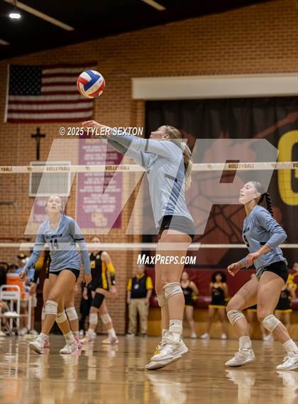 Thumbnail 1 in Mica Mountain @ Salpointe Catholic (AIA 4A Semifinal) photogallery.