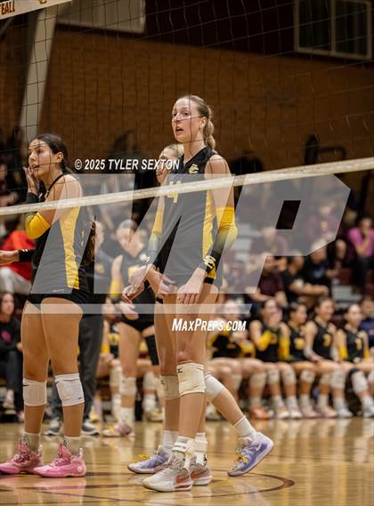 Thumbnail 1 in Mica Mountain @ Salpointe Catholic (AIA 4A Semifinal) photogallery.