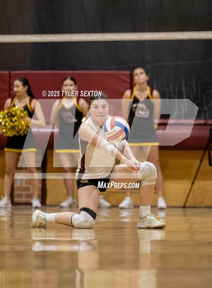 Thumbnail 3 in Mica Mountain @ Salpointe Catholic (AIA 4A Semifinal) photogallery.