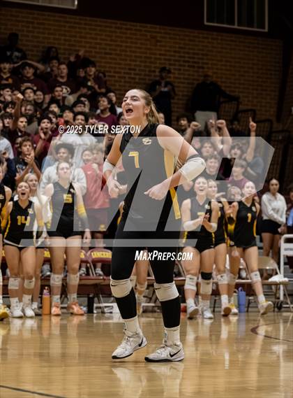 Thumbnail 2 in Mica Mountain @ Salpointe Catholic (AIA 4A Semifinal) photogallery.