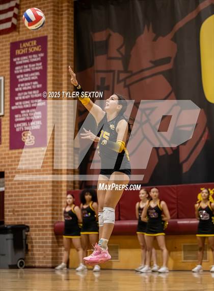 Thumbnail 2 in Mica Mountain @ Salpointe Catholic (AIA 4A Semifinal) photogallery.