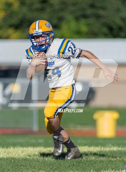 Thumbnail 2 in Morris Catholic @ Butler photogallery.