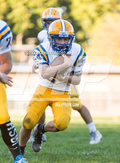 Thumbnail 3 in Morris Catholic @ Butler photogallery.