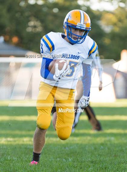 Thumbnail 2 in Morris Catholic @ Butler photogallery.