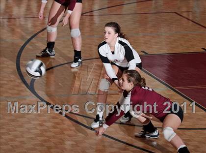 Thumbnail 1 in Morristown-Hamblen West vs Sullivan South (1AAA Playoffs) photogallery.