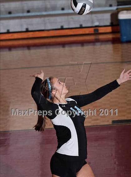 Thumbnail 3 in Morristown-Hamblen West vs Sullivan South (1AAA Playoffs) photogallery.