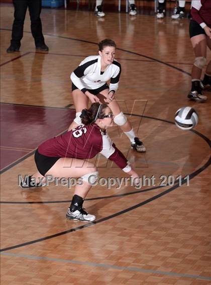 Thumbnail 1 in Morristown-Hamblen West vs Sullivan South (1AAA Playoffs) photogallery.