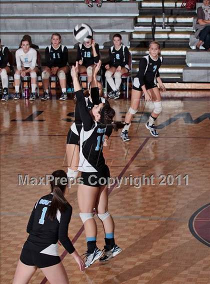 Thumbnail 2 in Morristown-Hamblen West vs Sullivan South (1AAA Playoffs) photogallery.