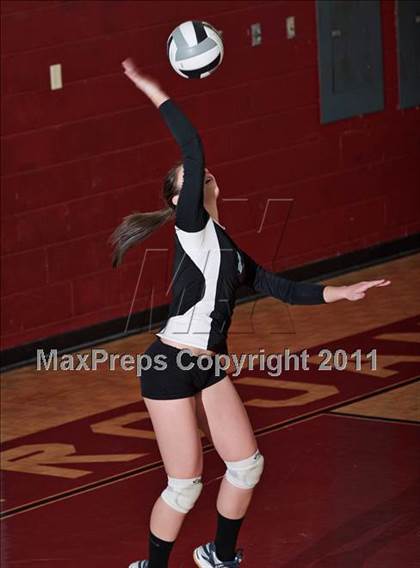 Thumbnail 3 in Morristown-Hamblen West vs Sullivan South (1AAA Playoffs) photogallery.