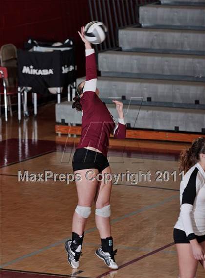 Thumbnail 3 in Morristown-Hamblen West vs Sullivan South (1AAA Playoffs) photogallery.