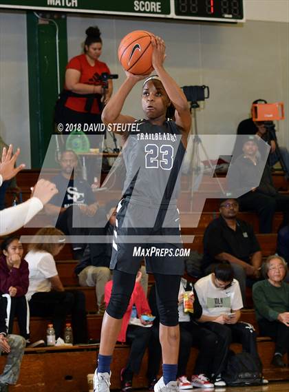 Thumbnail 1 in Sierra Canyon vs. McClatchy (St. Mary's Stockton MLK Showcase) photogallery.