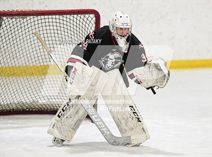 Thumbnail 2 in New Canaan @ Fairfield Warde/Ludlowe (FCIAC Semifinal) photogallery.
