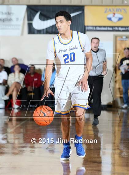 Thumbnail 1 in Tampa Catholic vs. Charlotte (City of Palms Classic) photogallery.