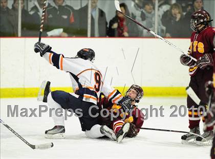Thumbnail 1 in Sheehan @ Lyman Hall photogallery.