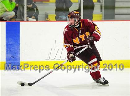 Thumbnail 3 in Sheehan @ Lyman Hall photogallery.