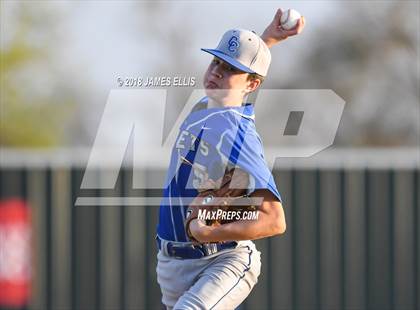 Thumbnail 2 in Robinson vs. Connally photogallery.