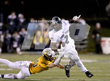 Thumbnail 1 in Saline vs. Cass Tech  photogallery.