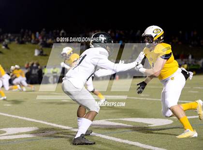 Thumbnail 1 in Saline vs. Cass Tech  photogallery.