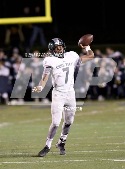 Thumbnail 3 in Saline vs. Cass Tech  photogallery.