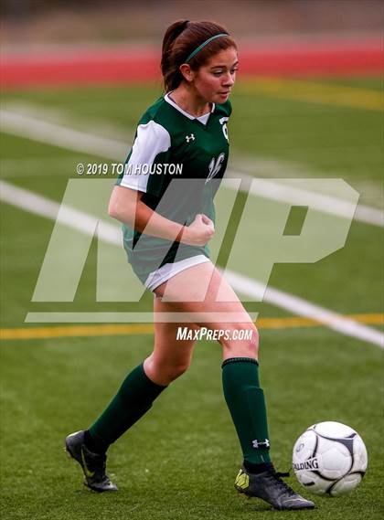 Thumbnail 2 in Temple City vs. Duarte photogallery.