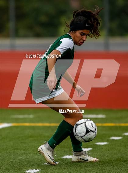 Thumbnail 1 in Temple City vs. Duarte photogallery.