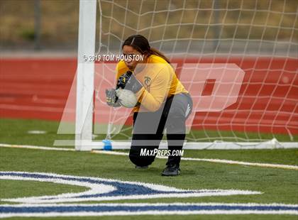Thumbnail 3 in Temple City vs. Duarte photogallery.