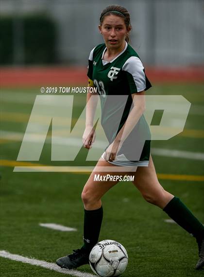 Thumbnail 3 in Temple City vs. Duarte photogallery.
