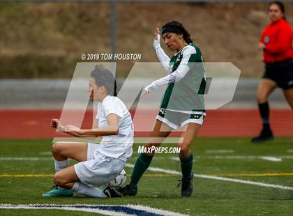 Thumbnail 2 in Temple City vs. Duarte photogallery.
